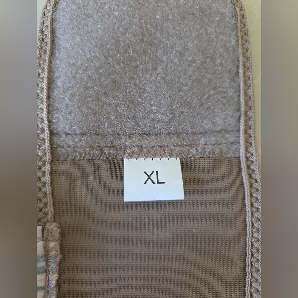 Parisian Works Tan Dog Harness with Blue Plaid Bow - Picture 9 of 11